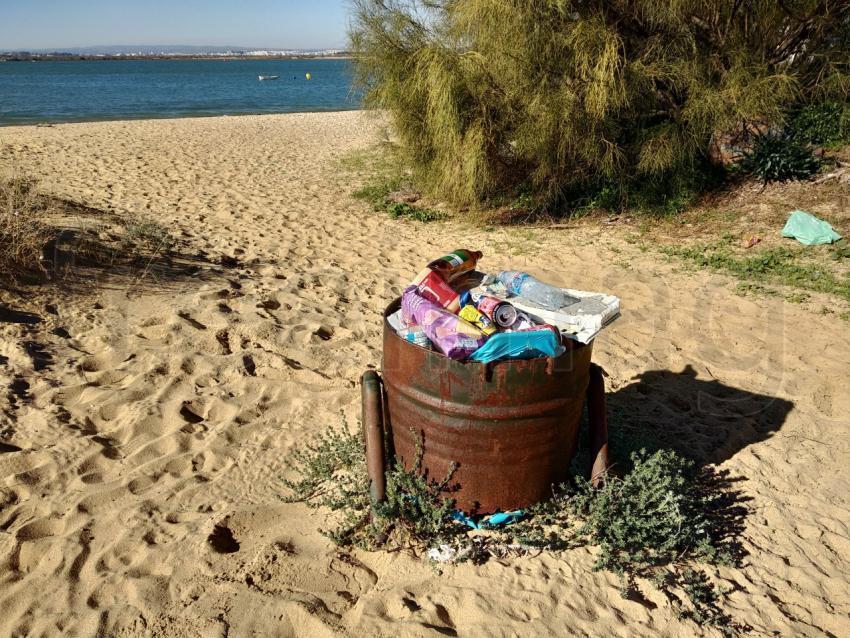 Basura en la playa