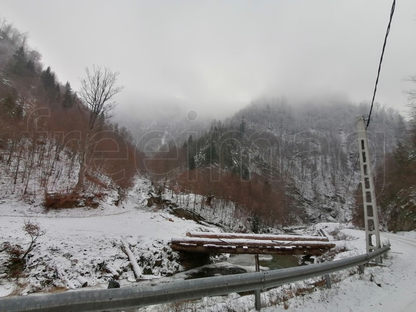 Paisaje de invierno en Transilvania Rumanía